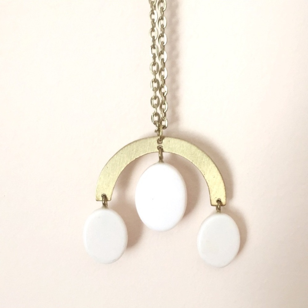 Area Stars long pendant necklace